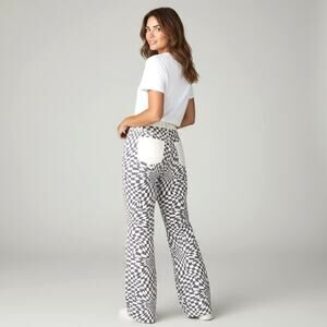 Lavender & White Geometric Abstract Print Wide Leg High Rise Flared Jeans NWOT L